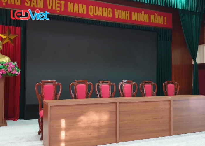 Lap-dat-man-hinh-LED-chuyen-nghiep-01 (3)