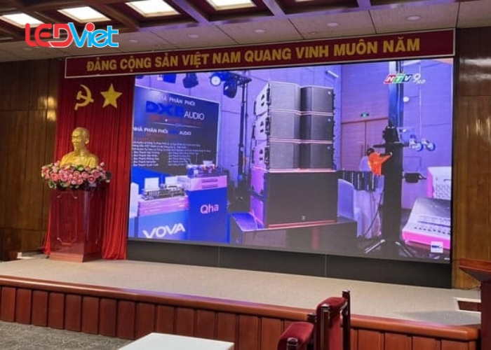 Lap-dat-man-hinh-LED-tai-Ngu-Hanh-Son (5)